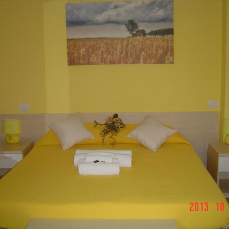 La Via Del Volano Otel Codigoro Oda fotoğraf
